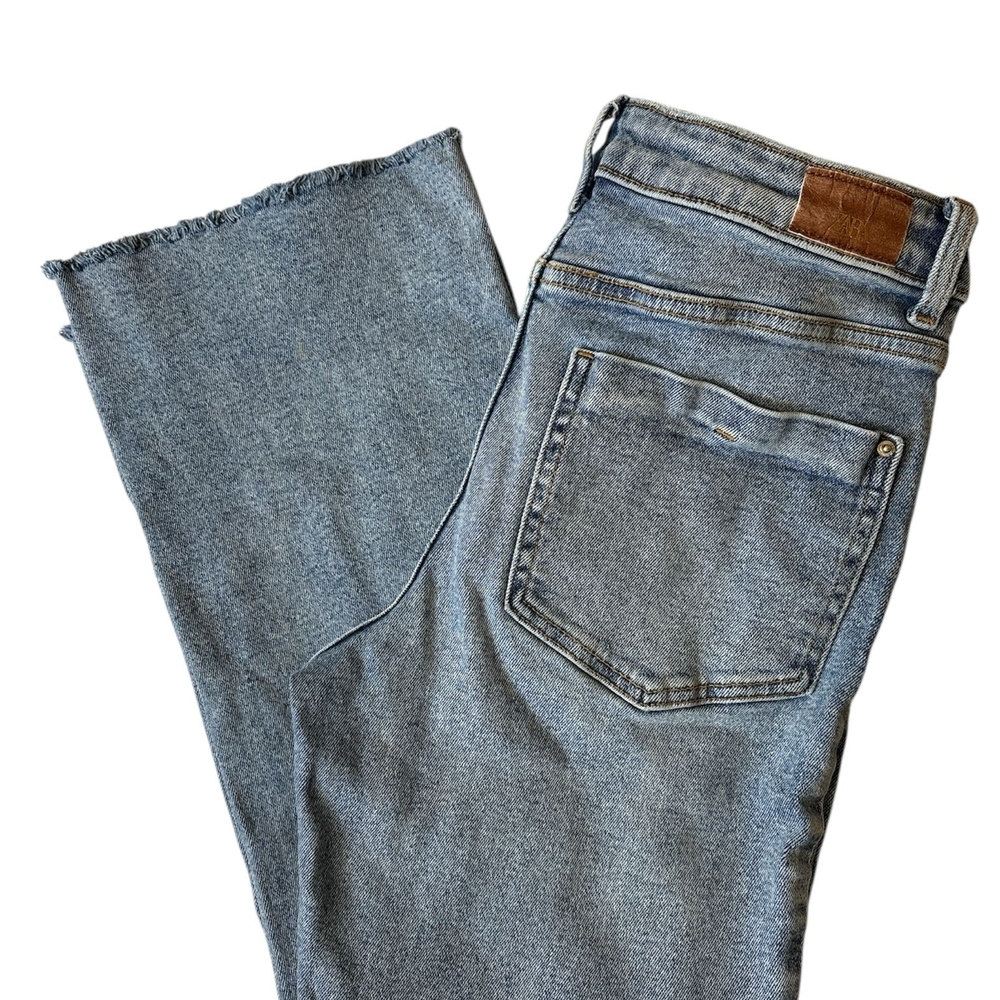 Zara Light Blue Denim Jeans